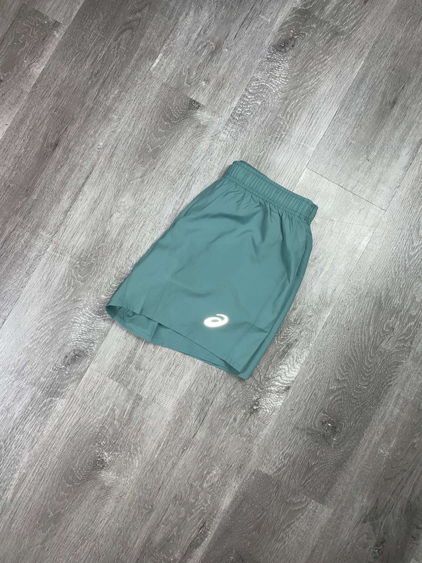 Asics 'Mint' Icon 5" Shorts