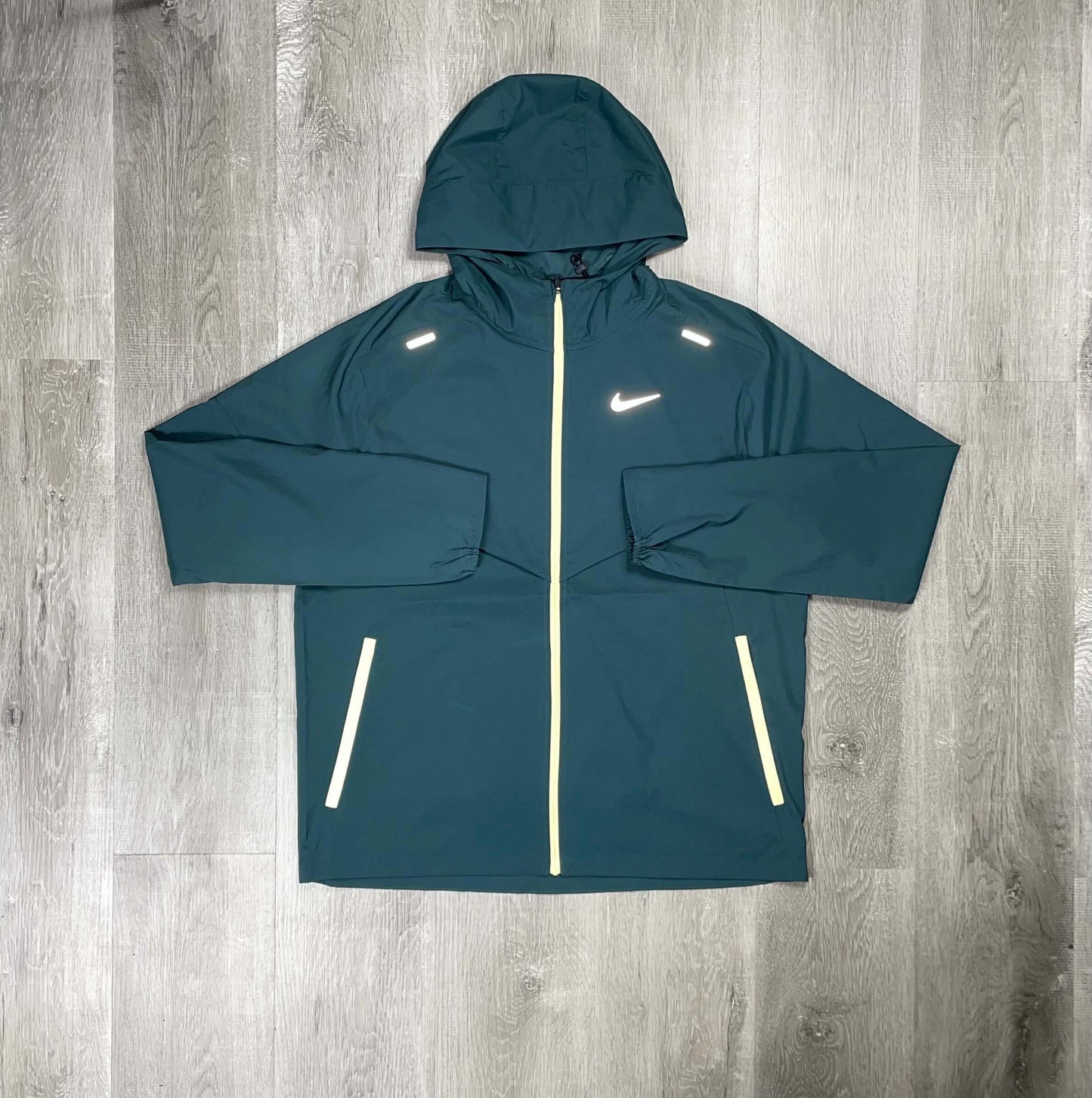 Nike 'Deep Jungle' Run Repel UV Windrunner