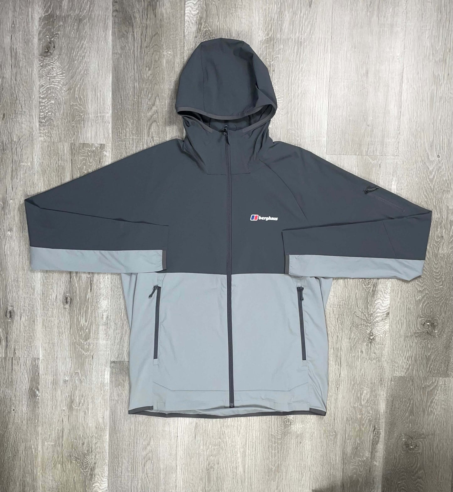 Berghaus 'Smoke Grey' Woven Theran Tracksuit