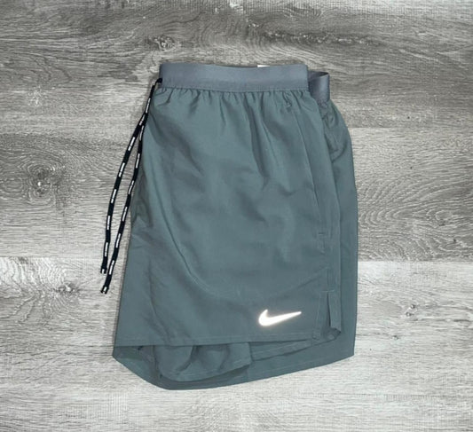 Nike Flex Stride Grey 5" Shorts