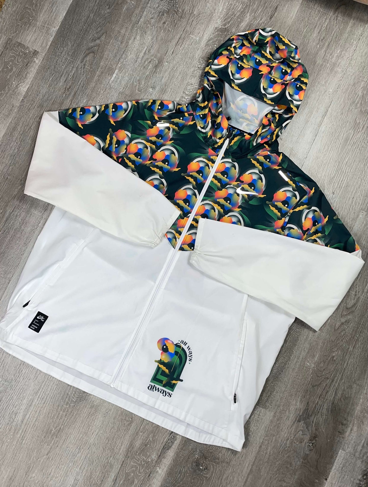 Nike 'AIR' Jordan Moss Windrunner